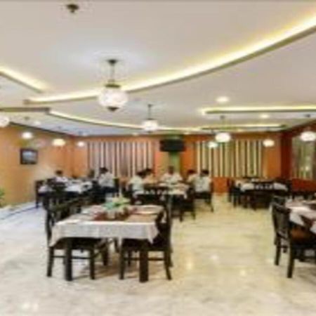 Hotel Chanakya Agra  Extérieur photo