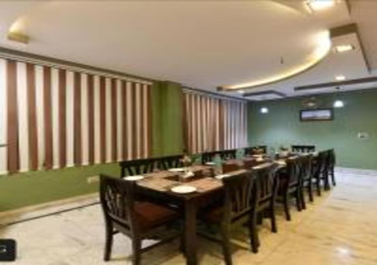 Hotel Chanakya Agra  Extérieur photo