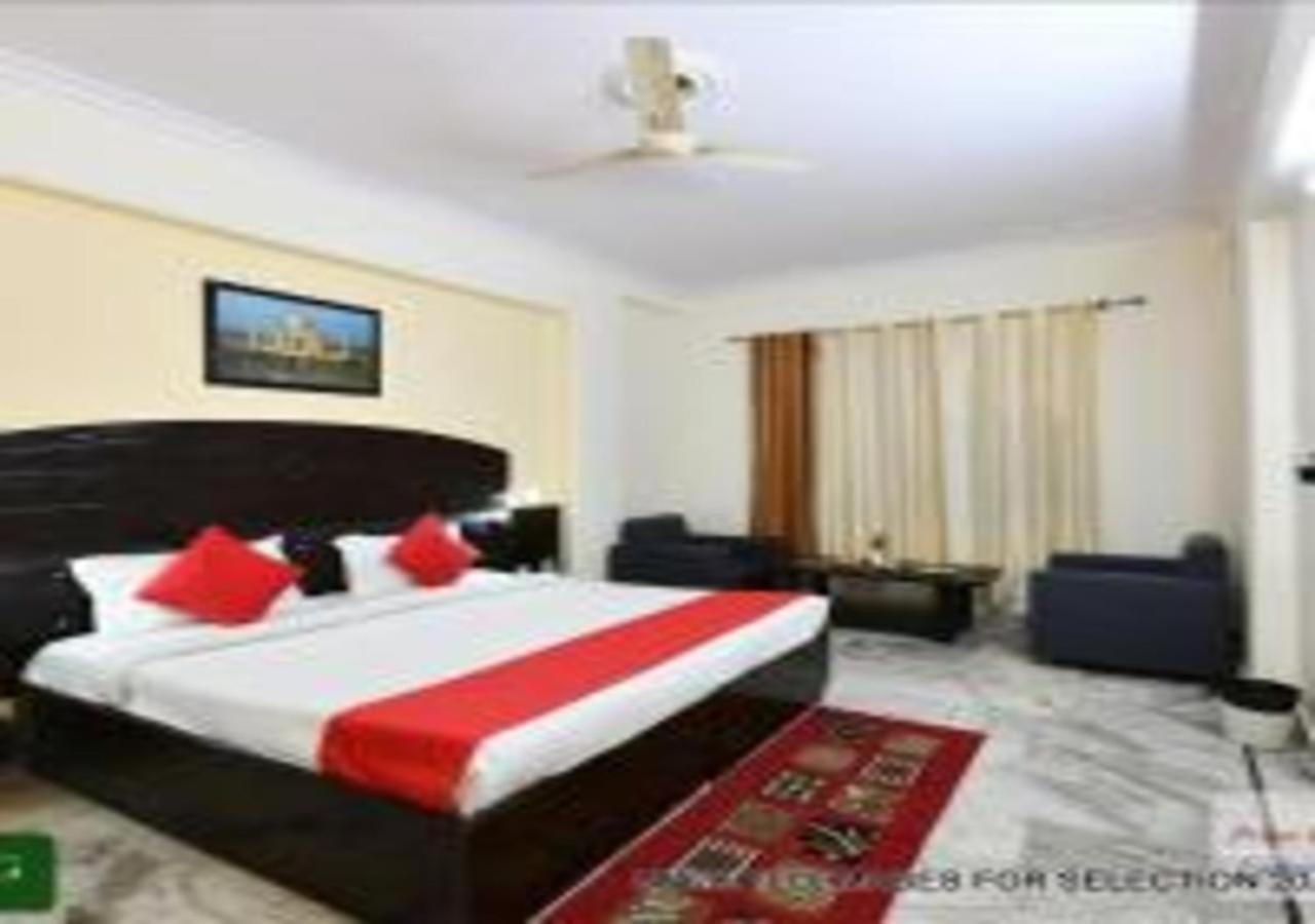 Hotel Chanakya Agra  Extérieur photo