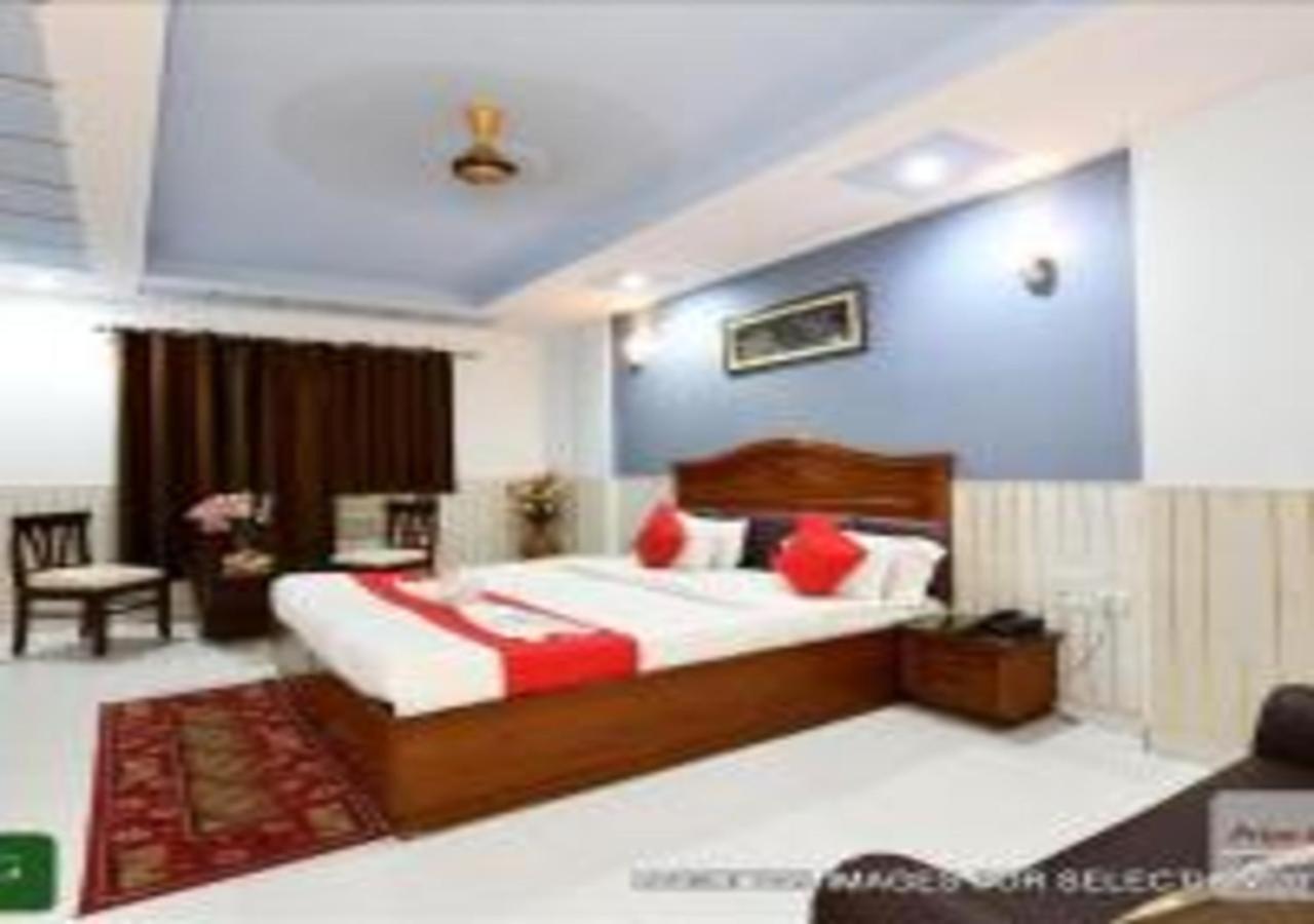 Hotel Chanakya Agra  Extérieur photo