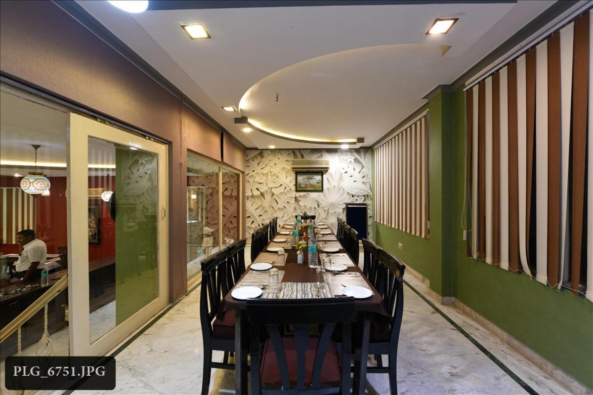 Hotel Chanakya Agra  Extérieur photo