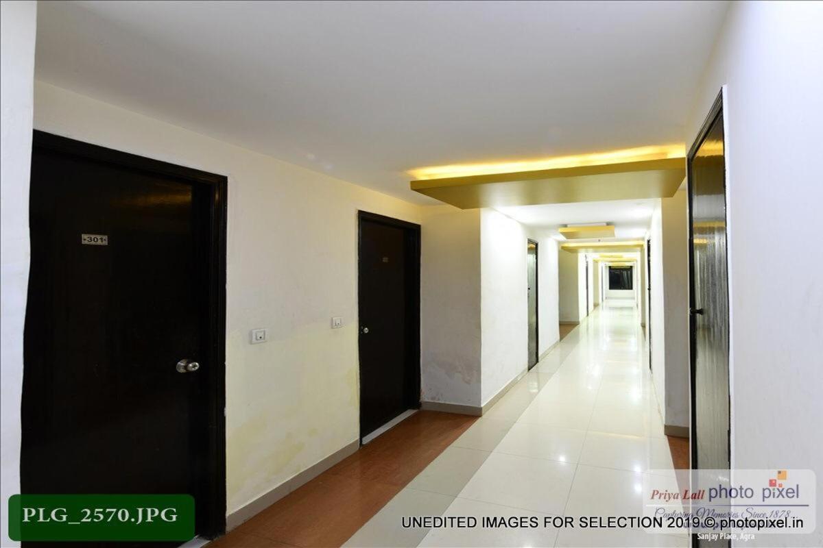Hotel Chanakya Agra  Extérieur photo