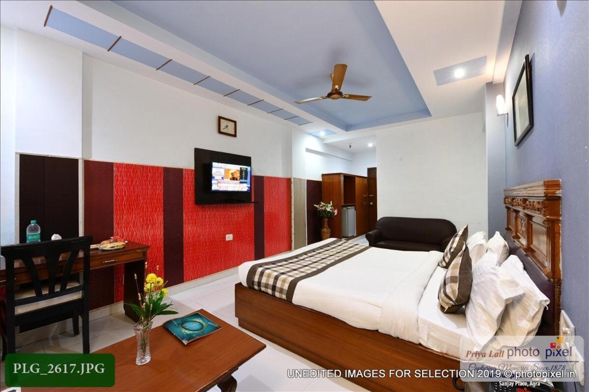 Hotel Chanakya Agra  Extérieur photo